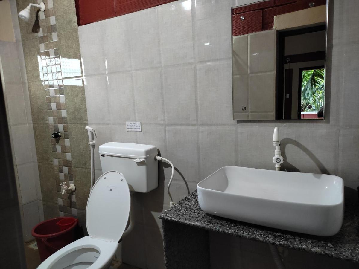 Cocopelli Guest House โกการ์นา ภายนอก รูปภาพ